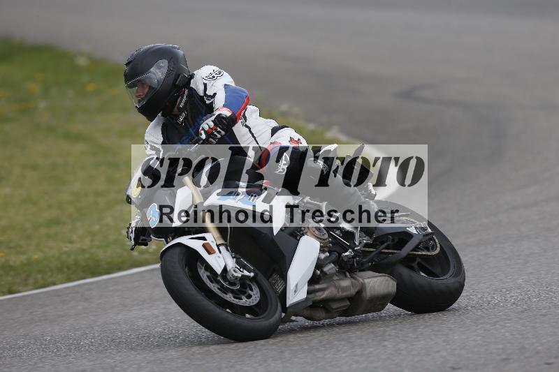 /09 19.04.2026  Caremotion get faster ADR/Gruppe gelb/3